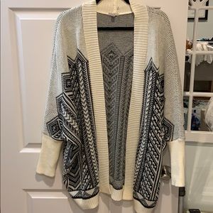Black & white print cardigan